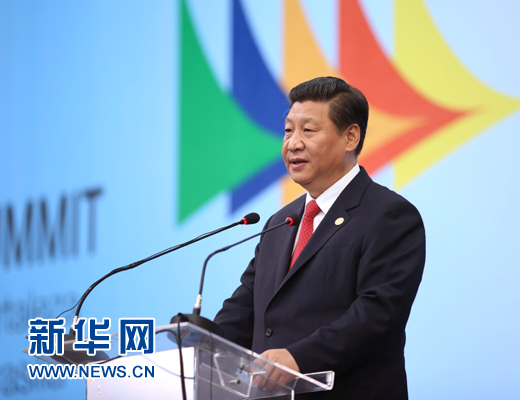 7月15日,國(guó)家主席習(xí)近平在巴西福塔萊薩出席金磚國(guó)家領(lǐng)導(dǎo)人第六次會(huì)晤并發(fā)表重要講話。 新華社記者 蘭紅光 攝 7月15日,國(guó)家主席習(xí)近平在巴西福塔萊薩出席金磚國(guó)家領(lǐng)導(dǎo)人第六次會(huì)晤并發(fā)表重要講話。 新華社記者 蘭紅光 攝