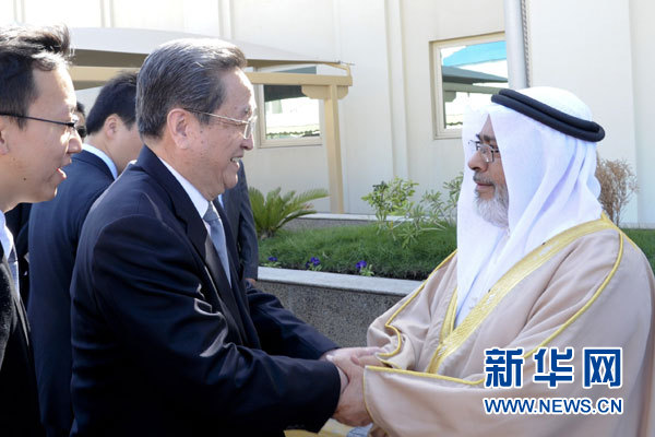 11月6日,正在巴林進(jìn)行正式友好訪問(wèn)的全國(guó)政協(xié)主席俞正聲在麥納麥會(huì)見(jiàn)巴林國(guó)民議會(huì)議長(zhǎng)兼眾議長(zhǎng)扎赫拉尼。 新華社記者 張鐸 攝 11月6日,正在巴林進(jìn)行正式友好訪問(wèn)的全國(guó)政協(xié)主席俞正聲在麥納麥會(huì)見(jiàn)巴林國(guó)民議會(huì)議長(zhǎng)兼眾議長(zhǎng)扎赫拉尼。 新華社記者 張鐸 攝
