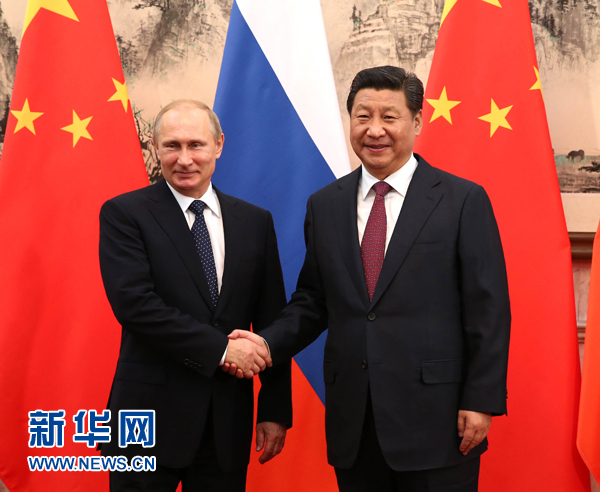 11月9日,國家主席習(xí)近平在北京釣魚臺國賓館會見俄羅斯總統(tǒng)普京。新華社記者 蘭紅光 攝 11月9日,國家主席習(xí)近平在北京釣魚臺國賓館會見俄羅斯總統(tǒng)普京。新華社記者 蘭紅光 攝