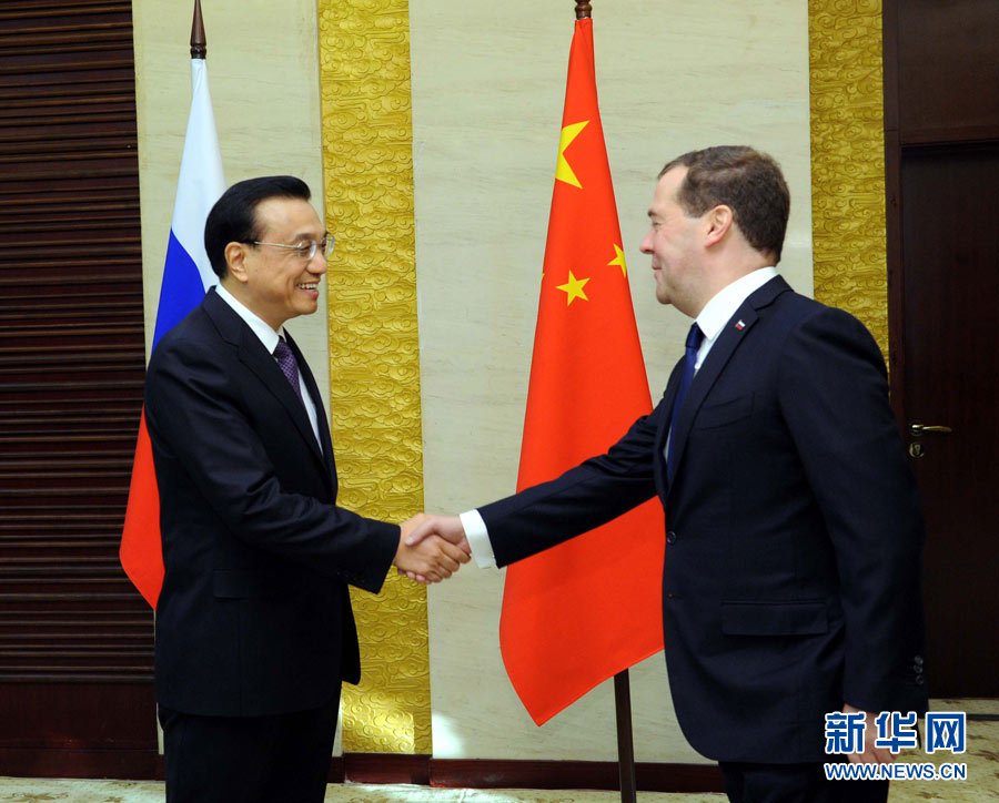 12月15日，中國國務院總理李克強在阿斯塔納會見俄羅斯總理梅德韋杰夫。 新華社記者 饒愛民 攝