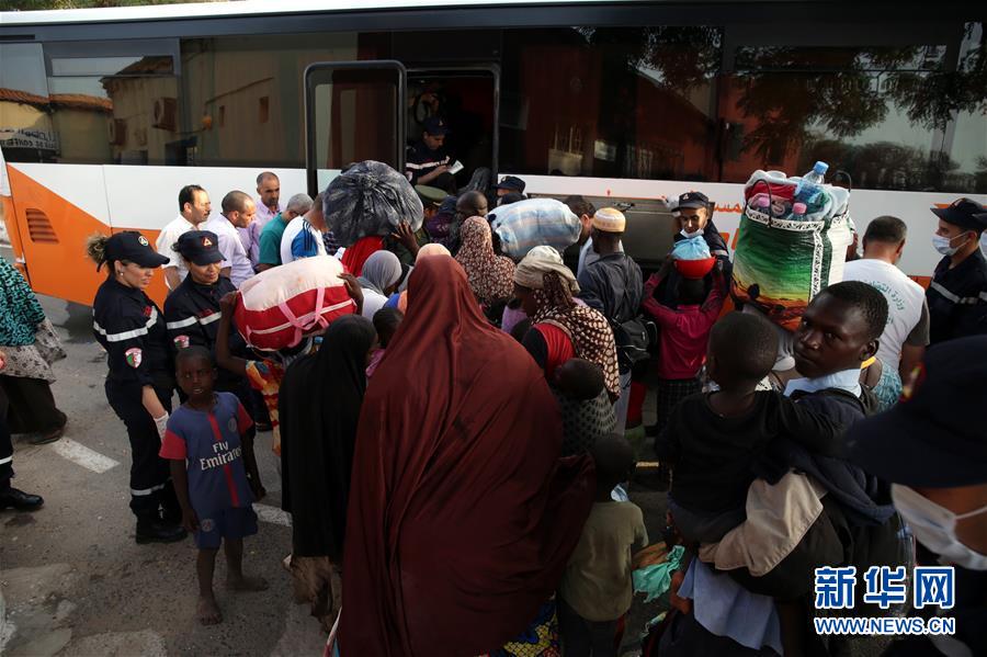 (國(guó)際)(2)阿爾及利亞說不會(huì)在境內(nèi)設(shè)置難民留置中心