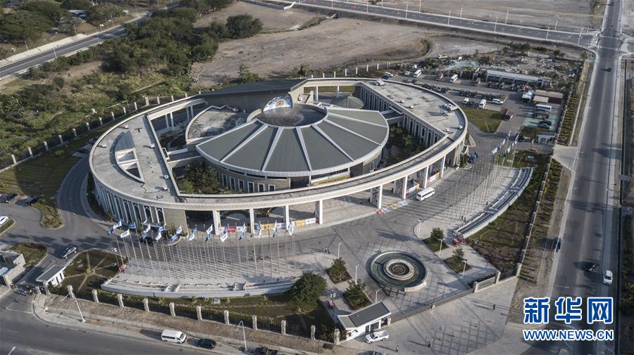 (新華全媒頭條·圖文互動)(3)特稿:深化周邊友好 共促亞太繁榮——寫在習(xí)近平主席出席亞太經(jīng)合組織第二十六次領(lǐng)導(dǎo)人非正式會議,對巴布亞新幾內(nèi)亞、文萊和菲律賓進(jìn)行國事訪問并在巴新同建交太平洋島國領(lǐng)導(dǎo)人會晤之際