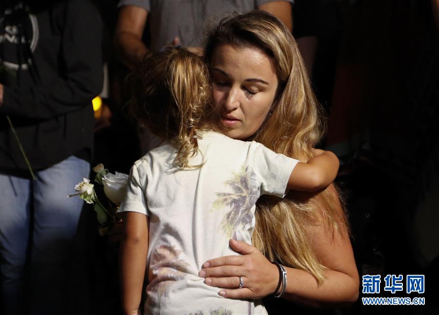 (國(guó)際)(1)美國(guó)加州游船失火事故確認(rèn)34人死亡