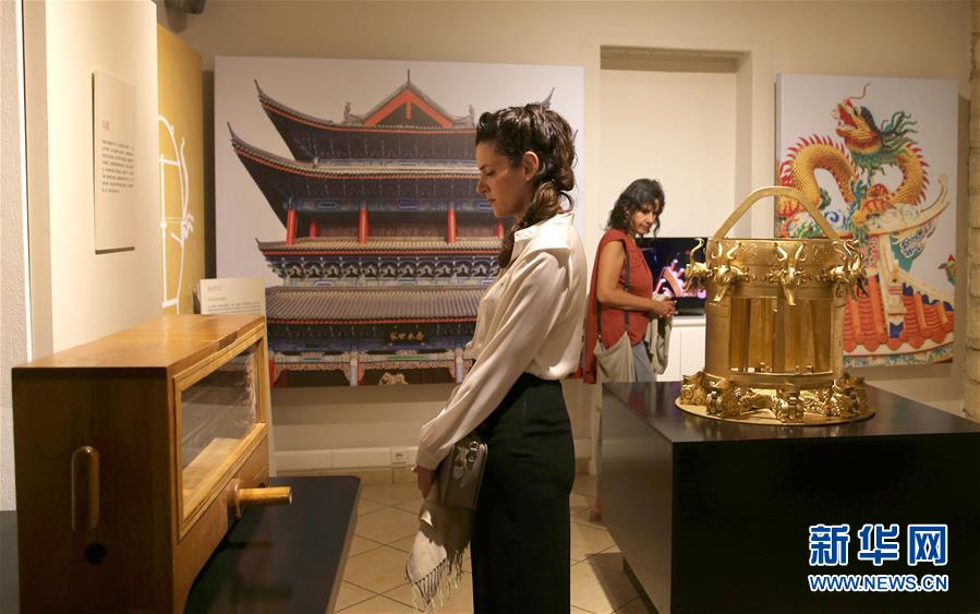 (新華全媒頭條·圖文互動(dòng))(5)特稿:全面提升中希合作交流水平 推動(dòng)金磚峰會(huì)取得豐碩成果——寫(xiě)在習(xí)近平主席對(duì)希臘進(jìn)行國(guó)事訪問(wèn)并赴巴西出席金磚國(guó)家領(lǐng)導(dǎo)人第十一次會(huì)晤之際