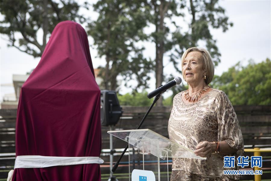 (國際·圖文互動(dòng))(2)通訊:一位中國雕塑家與拉美的不解情緣