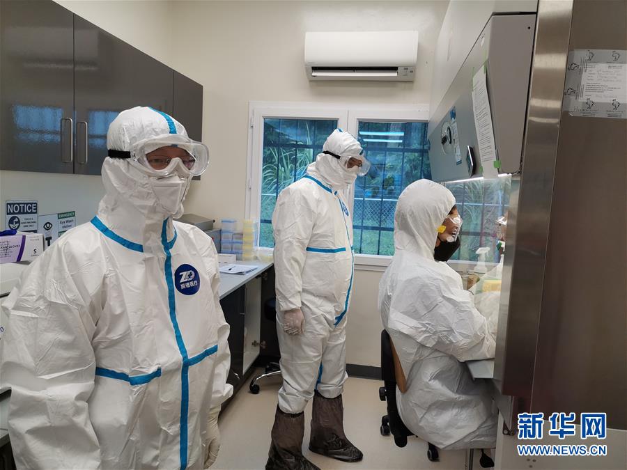 （國際疫情·圖文互動(dòng)）（8）中國醫(yī)療專家組為赤道幾內(nèi)亞抗疫帶來“希望之光”