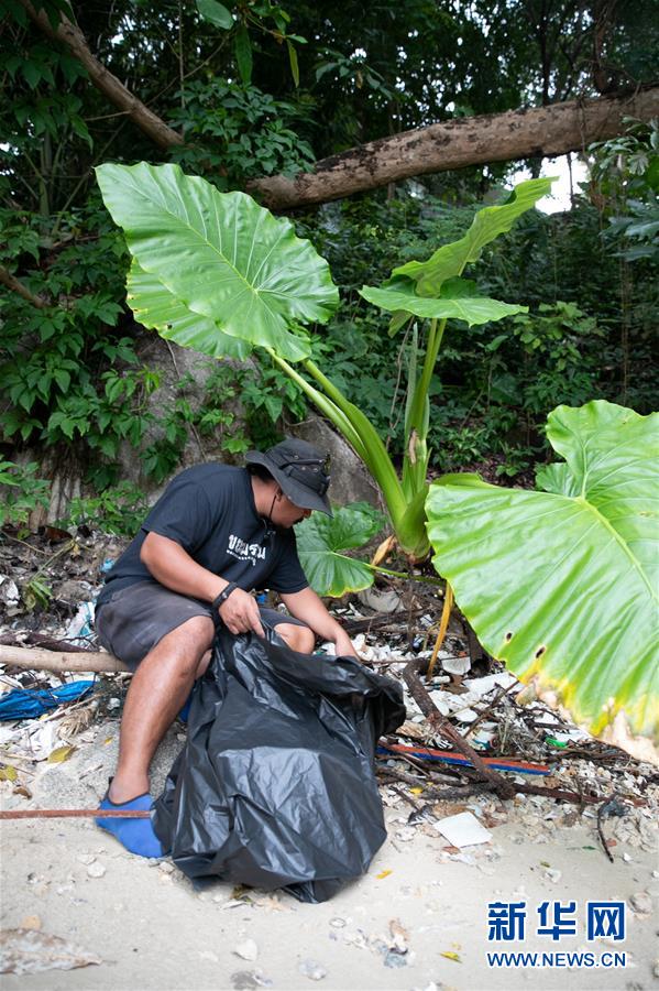 (國際·圖文互動)(3)讓我們的海灘更清潔美麗——一名泰國海灘清理志愿者的心聲