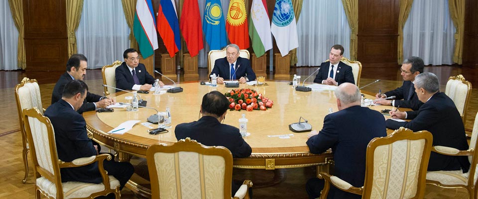 納扎爾巴耶夫集體會(huì)見上海合作組織成員國總理、秘書長和地區(qū)反恐怖機(jī)構(gòu)執(zhí)委會(huì)主任